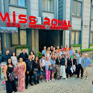 Miss Royal & Stambuł