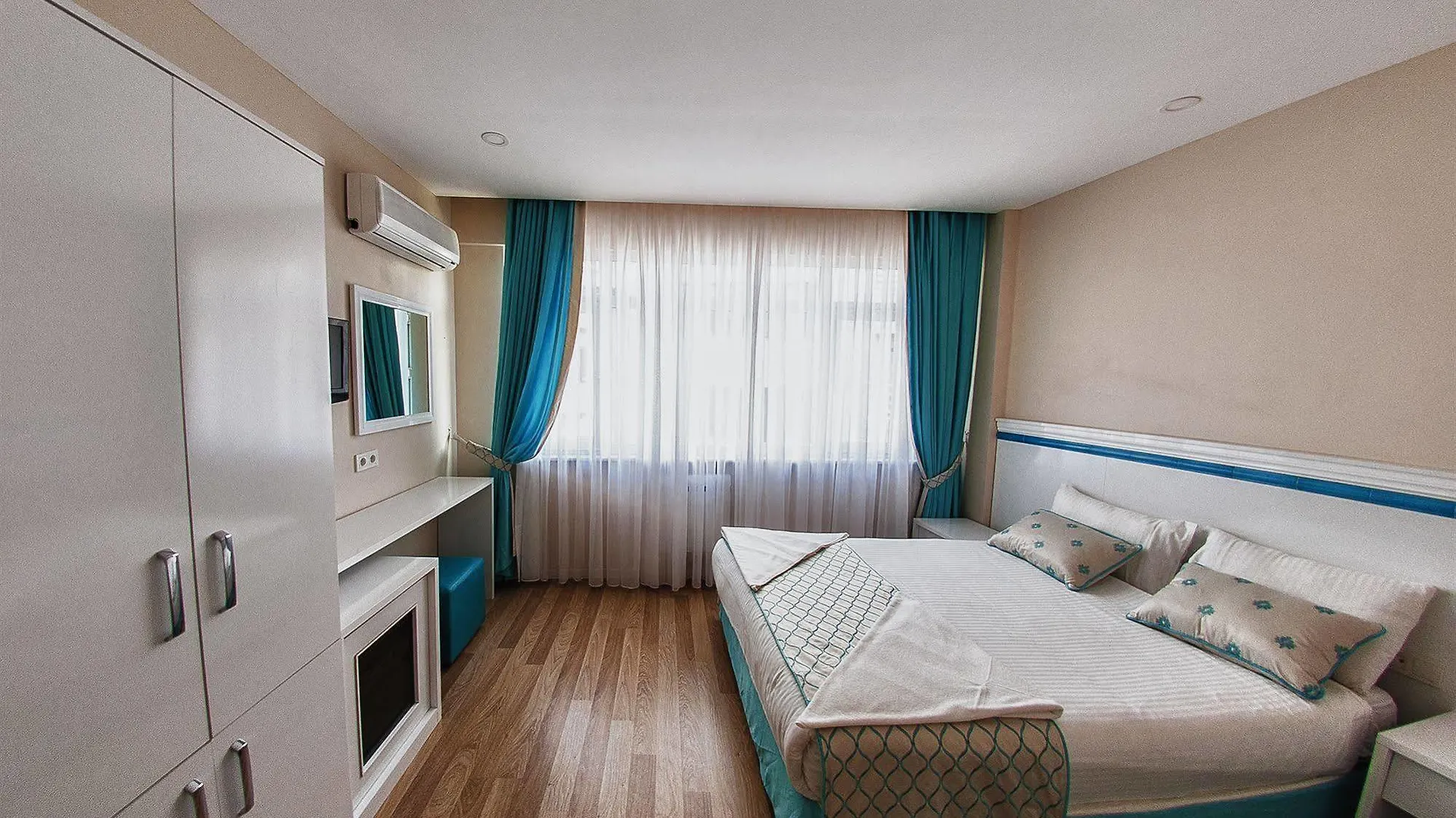 Star Holiday Hotel Istanbul 3*,